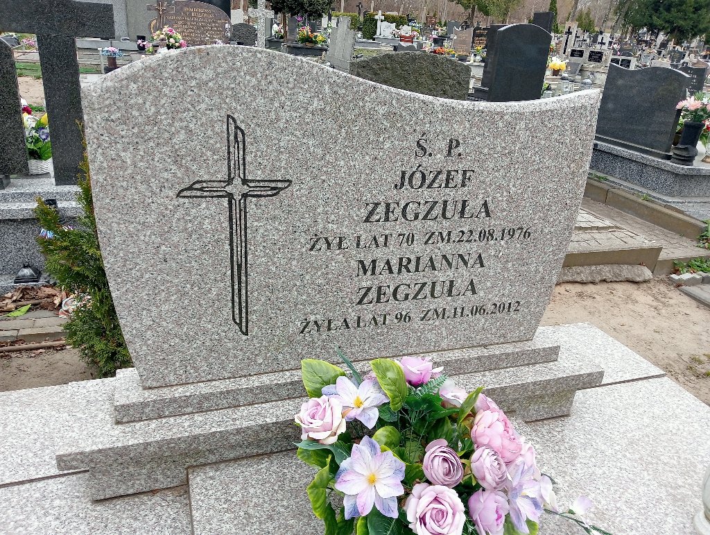Grób Józef Zegzuła